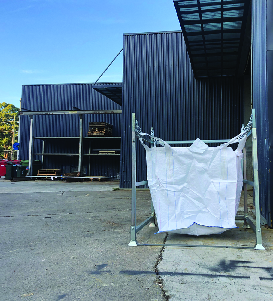 Other view of East West Engineering SKB100 Bulk Bag Stand